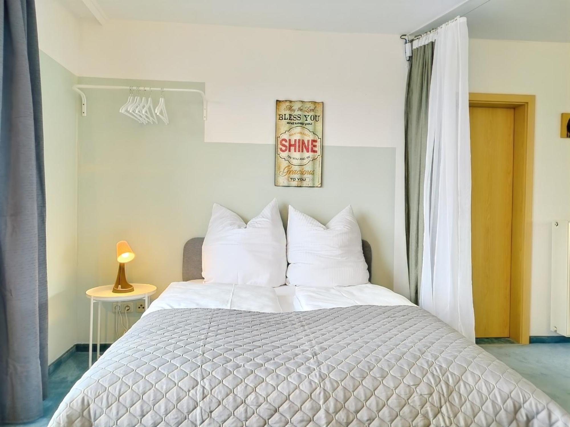 Seeblickapartment Fuer Bis Zu 12, Nuernberg & Schwabach In 30-35 Minuten Zu Erreichen, Sauna, Arbeitsplatz, Dachterrasse & Grill Spalt Zewnętrze zdjęcie