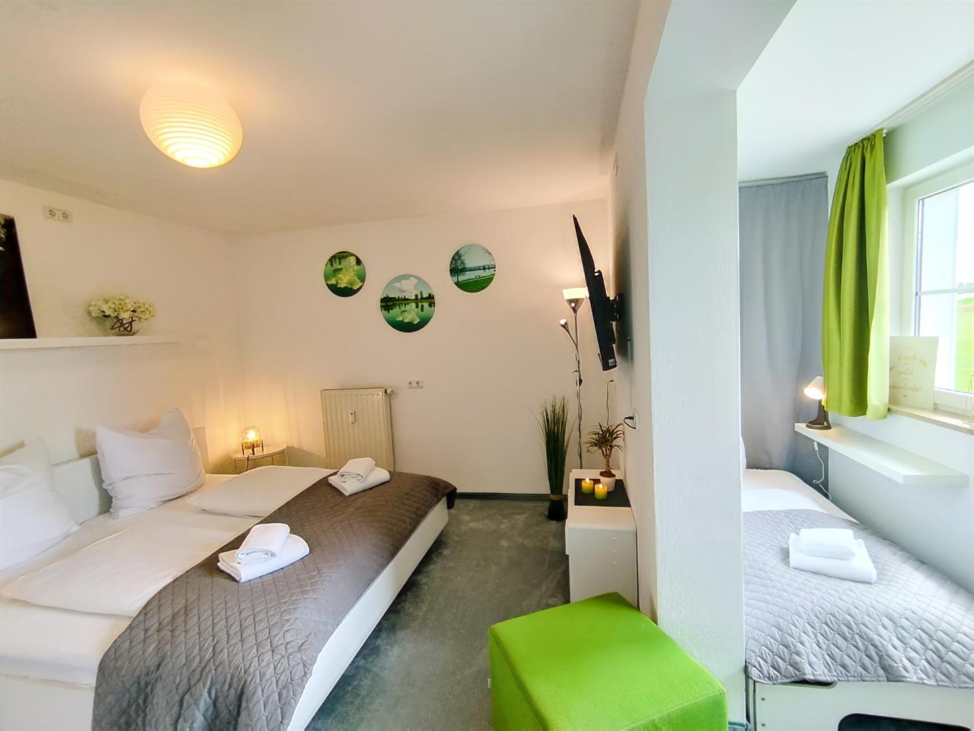 Seeblickapartment Fuer Bis Zu 12, Nuernberg & Schwabach In 30-35 Minuten Zu Erreichen, Sauna, Arbeitsplatz, Dachterrasse & Grill Spalt Zewnętrze zdjęcie