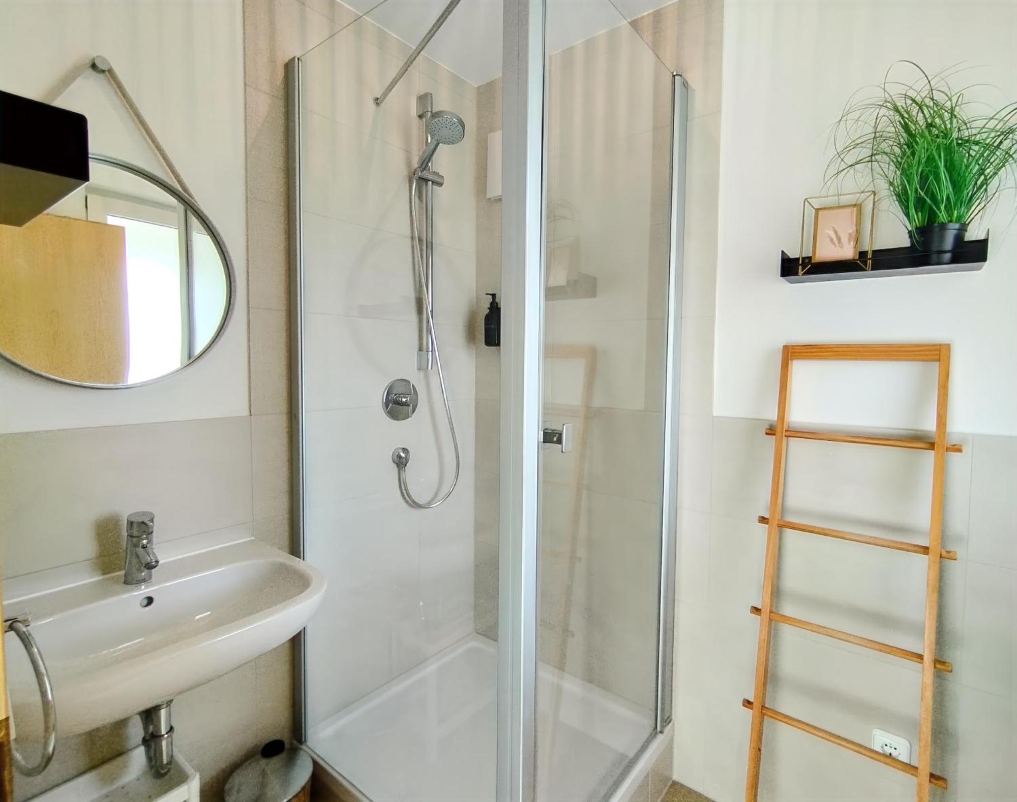 Seeblickapartment Fuer Bis Zu 12, Nuernberg & Schwabach In 30-35 Minuten Zu Erreichen, Sauna, Arbeitsplatz, Dachterrasse & Grill Spalt Zewnętrze zdjęcie